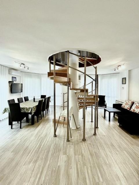 CSEVI Apartmanház Mezőkövesd Esterno foto